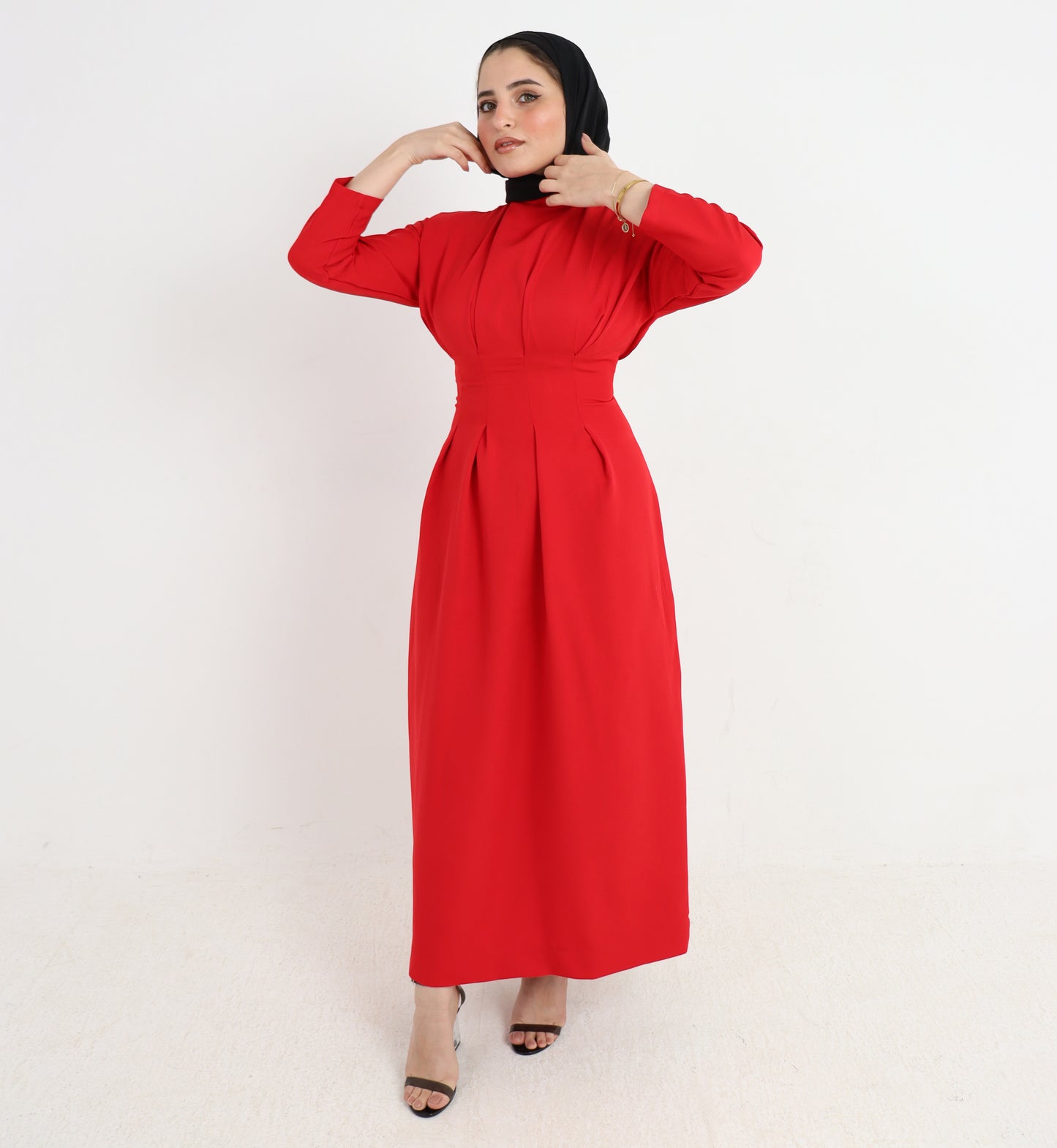 Bella dress in Red