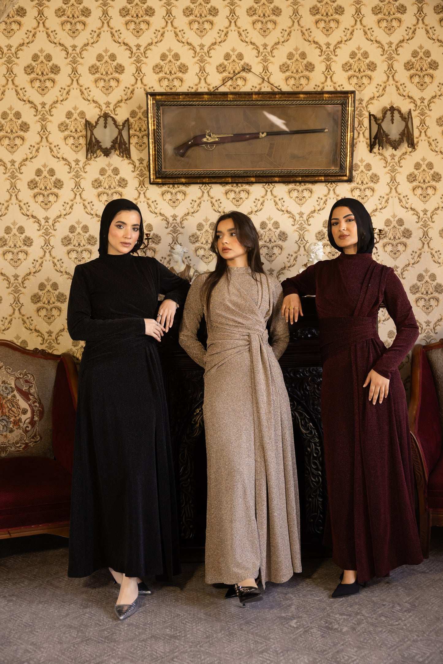 "Elen” dress in burgundy