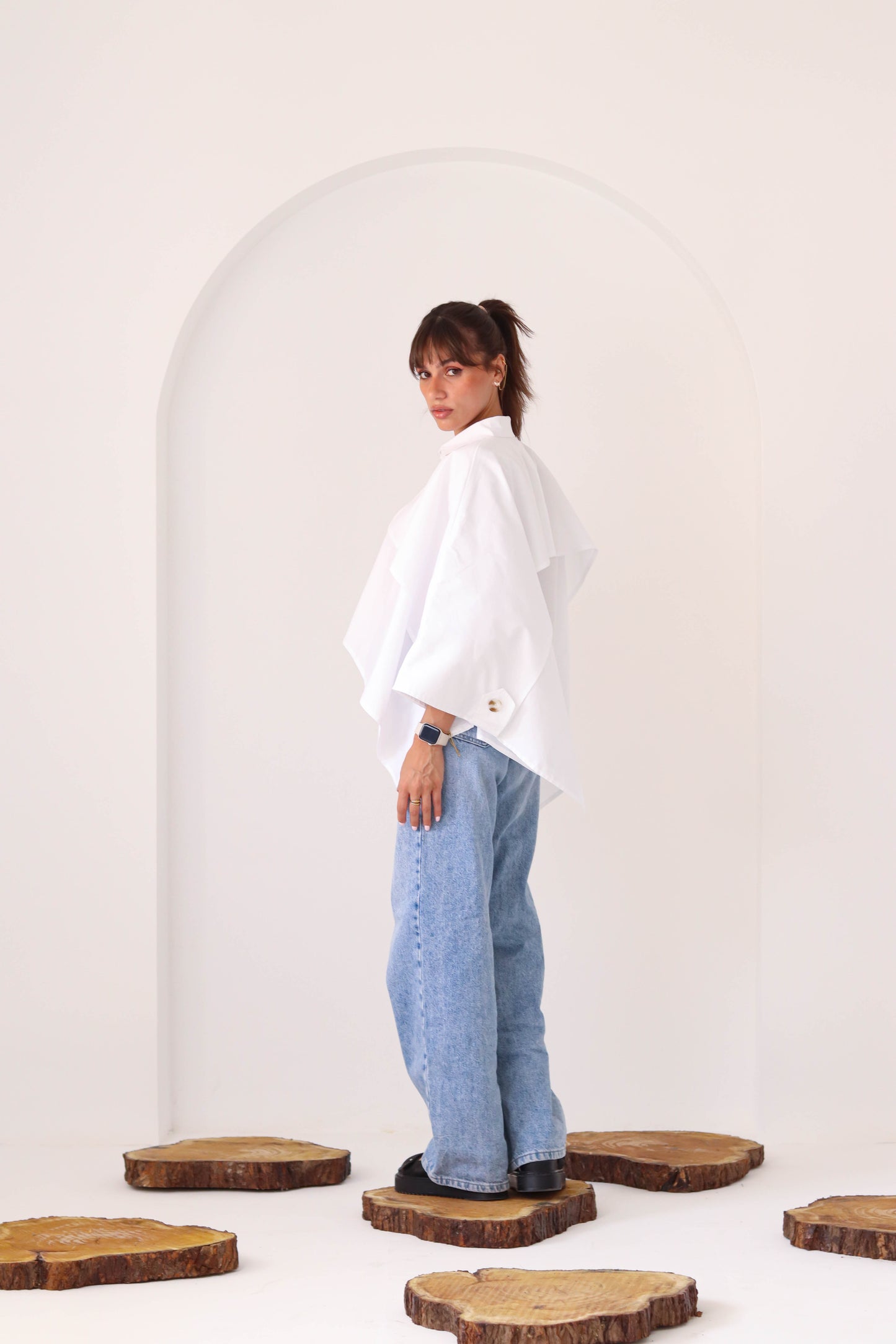 Cape buttoned shirt in Off-White