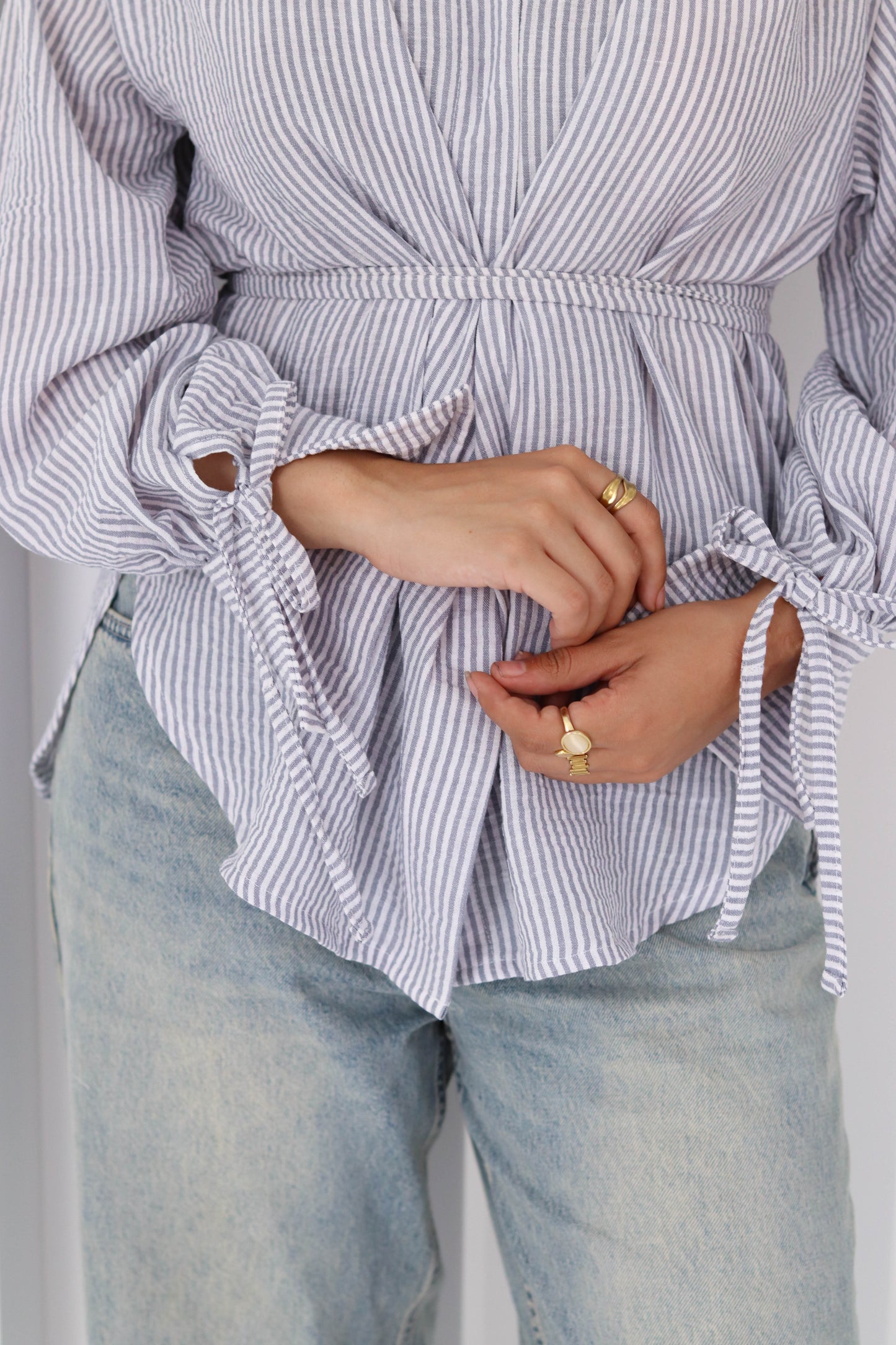 Sirena Shirt in Greyish Blue