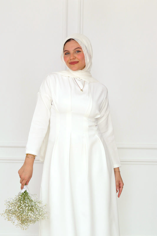 Bella dress in White