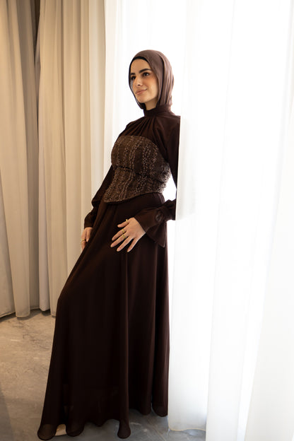 "Mila” dress in brown
