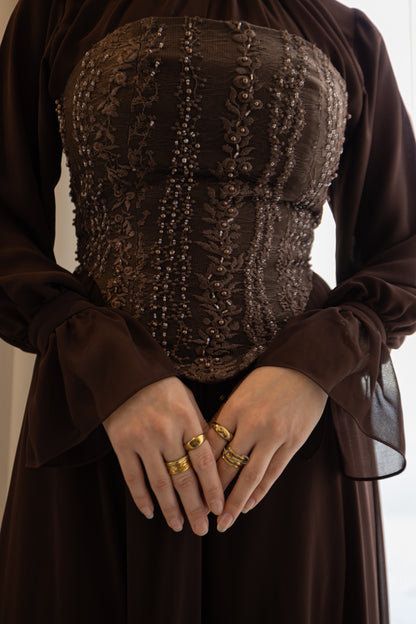 "Mila” dress in brown