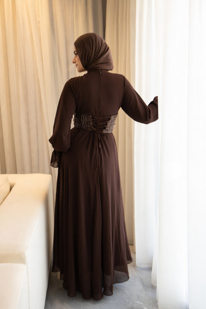 "Mila” dress in brown