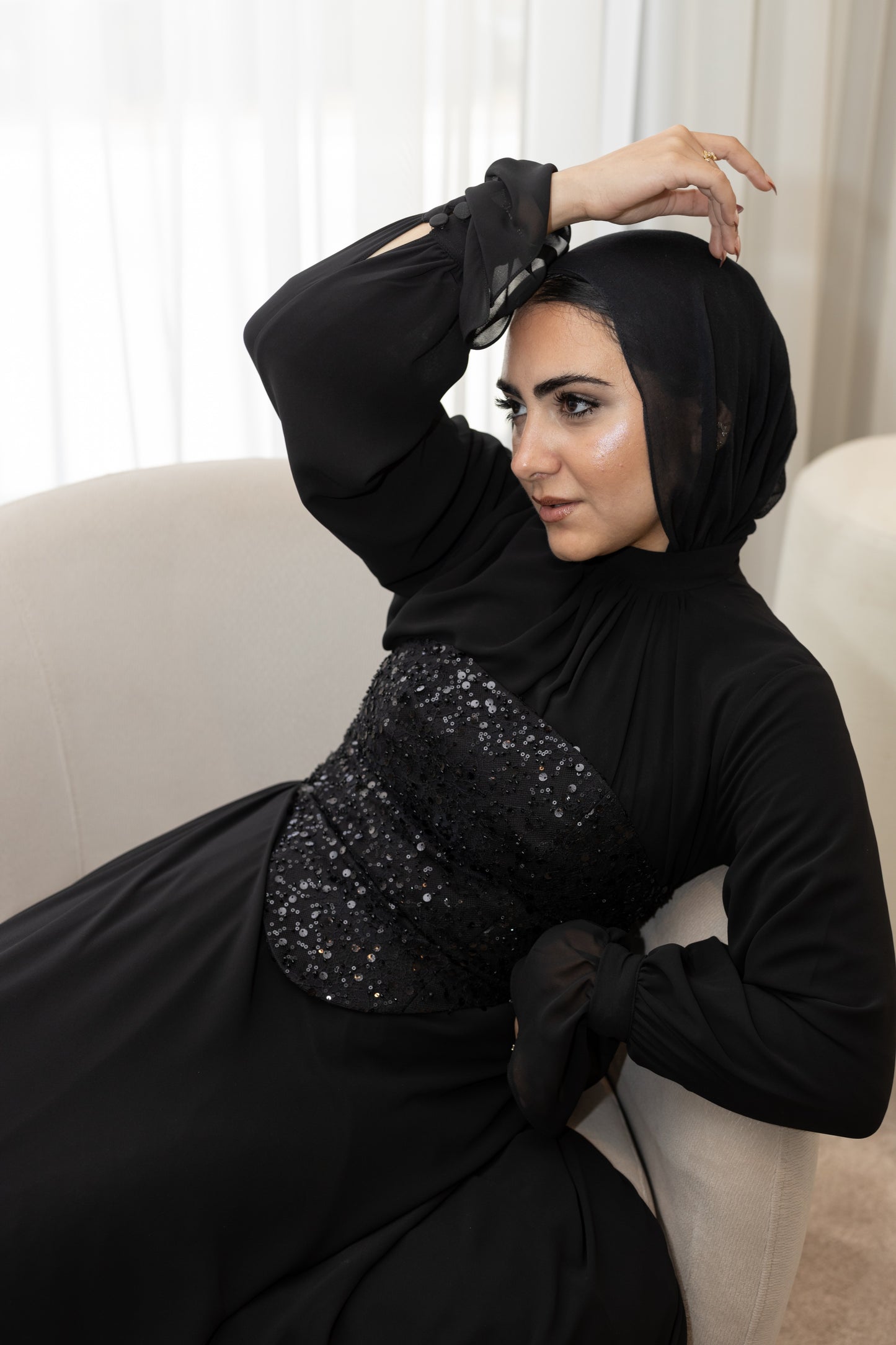"Mila” dress in black