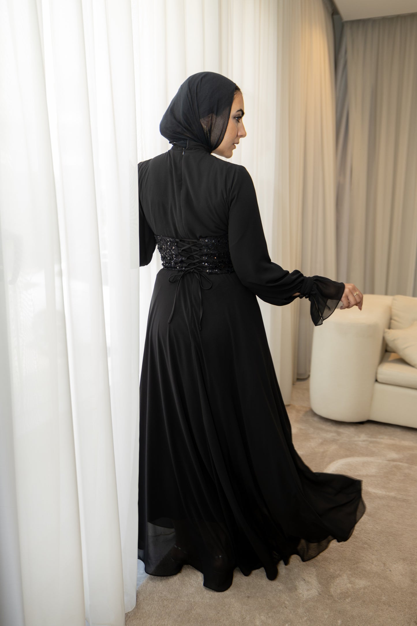 "Mila” dress in black