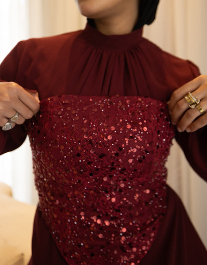 "Mila” dress in burgundy
