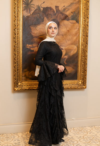 "Lara” dress in black