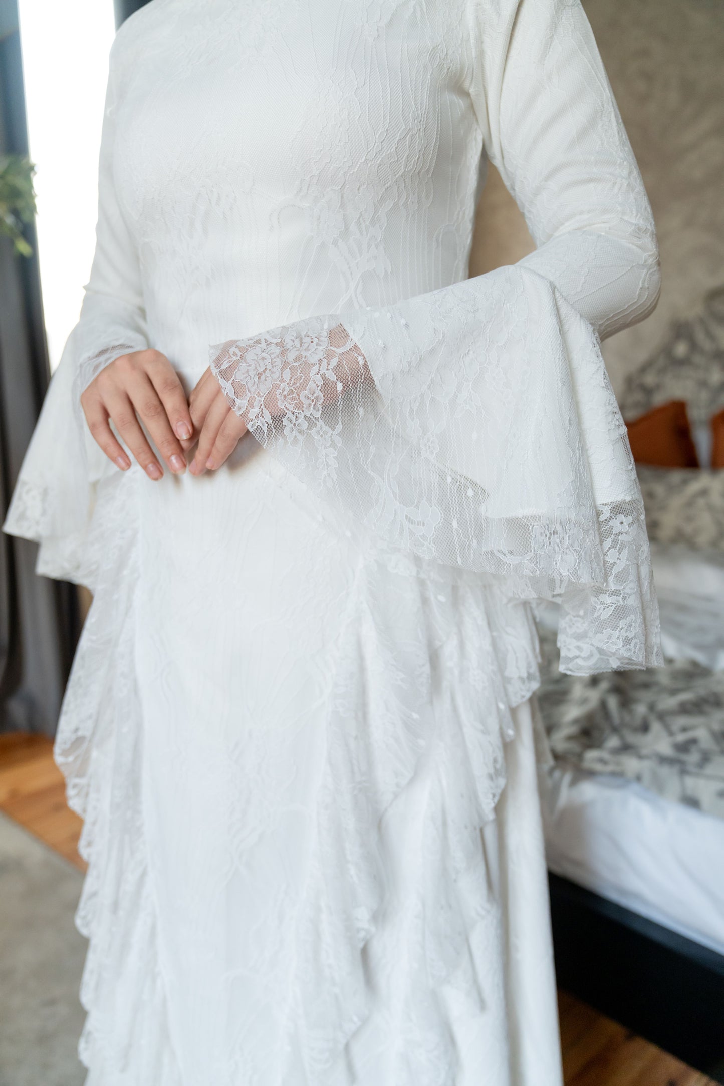 "Lara” dress in white