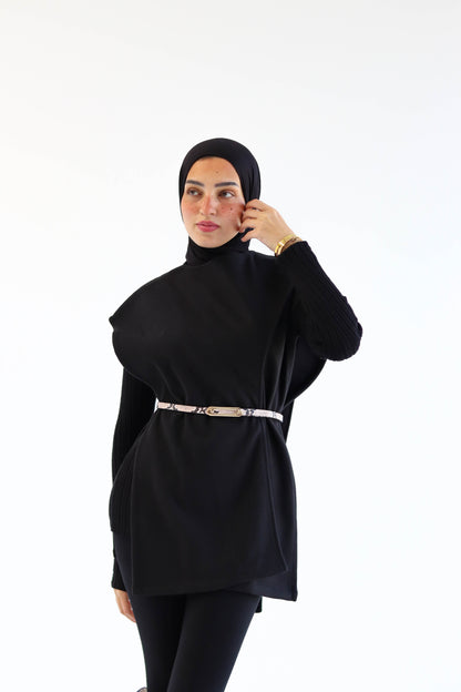 The "DAWN" Cape in black
