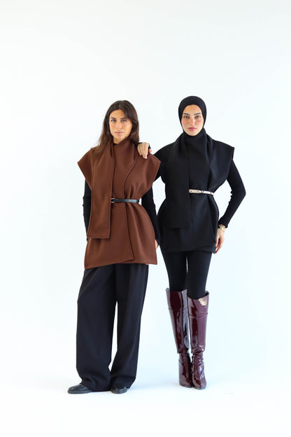 The "DAWN" Cape in black