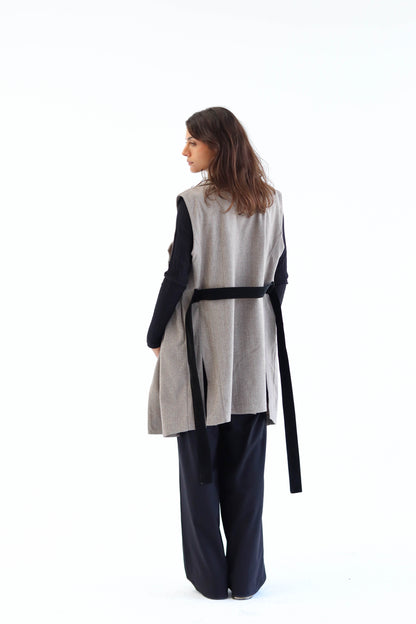 The "BLAZE" Wool Vest in Cafe