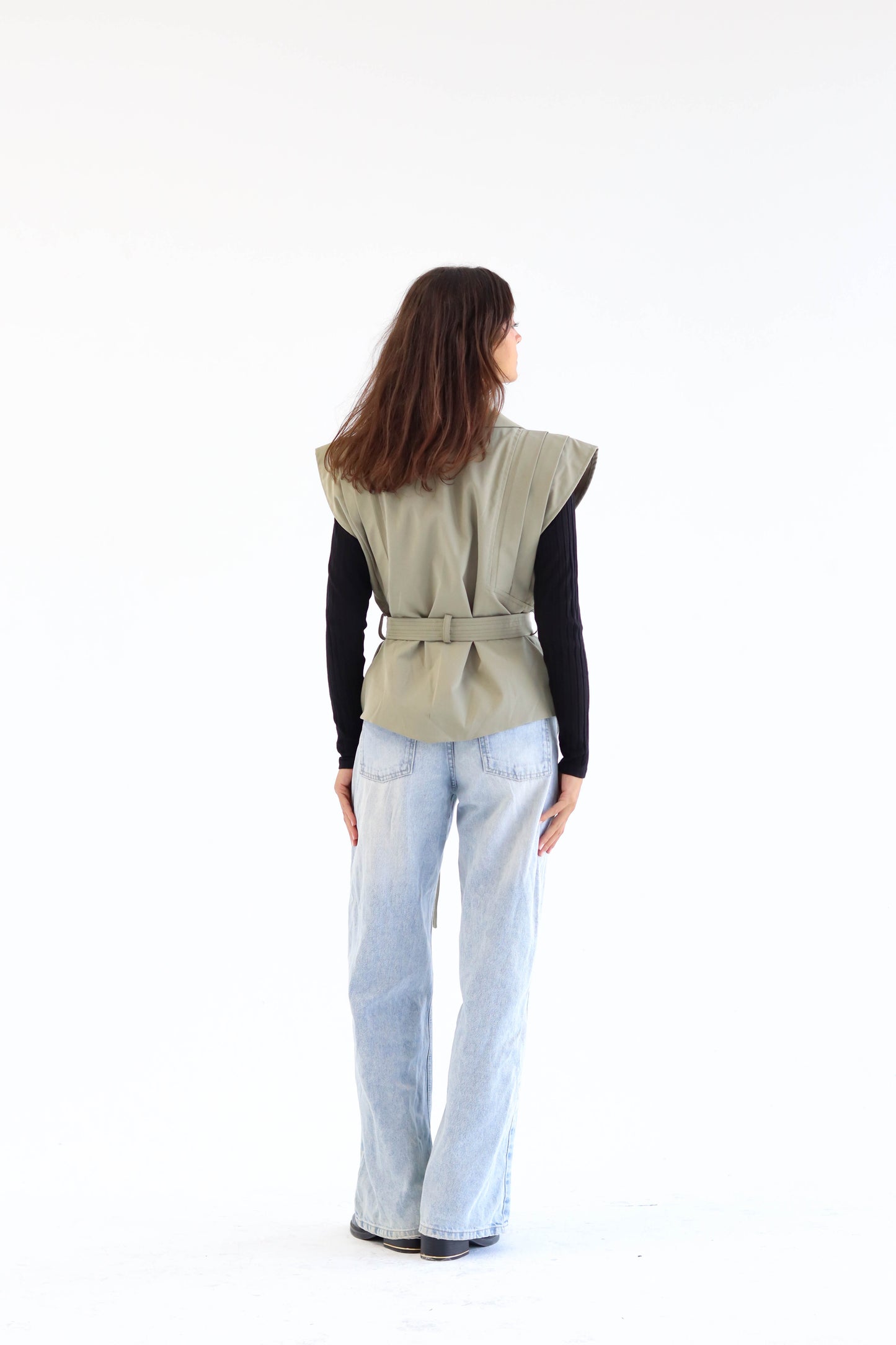 The "OPAL" Vest in Olive