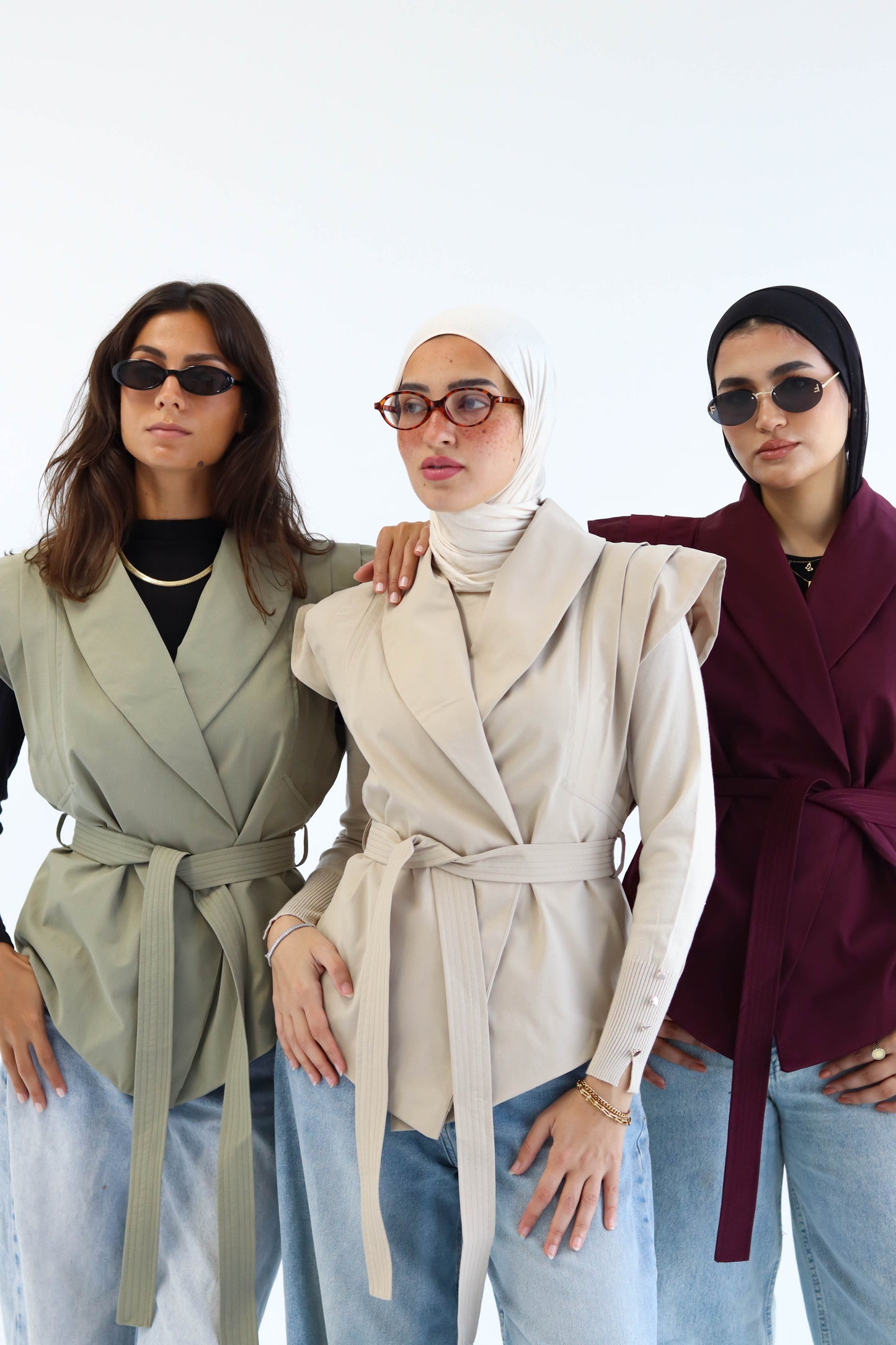 The "OPAL" Vest in Burgundy