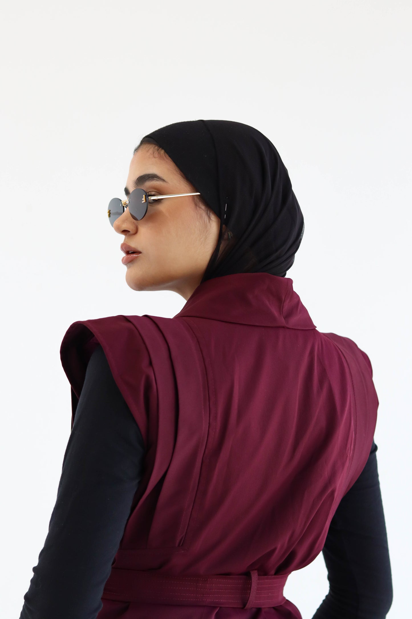 The "OPAL" Vest in Burgundy