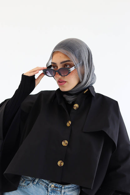 The "IVY" Cape in black