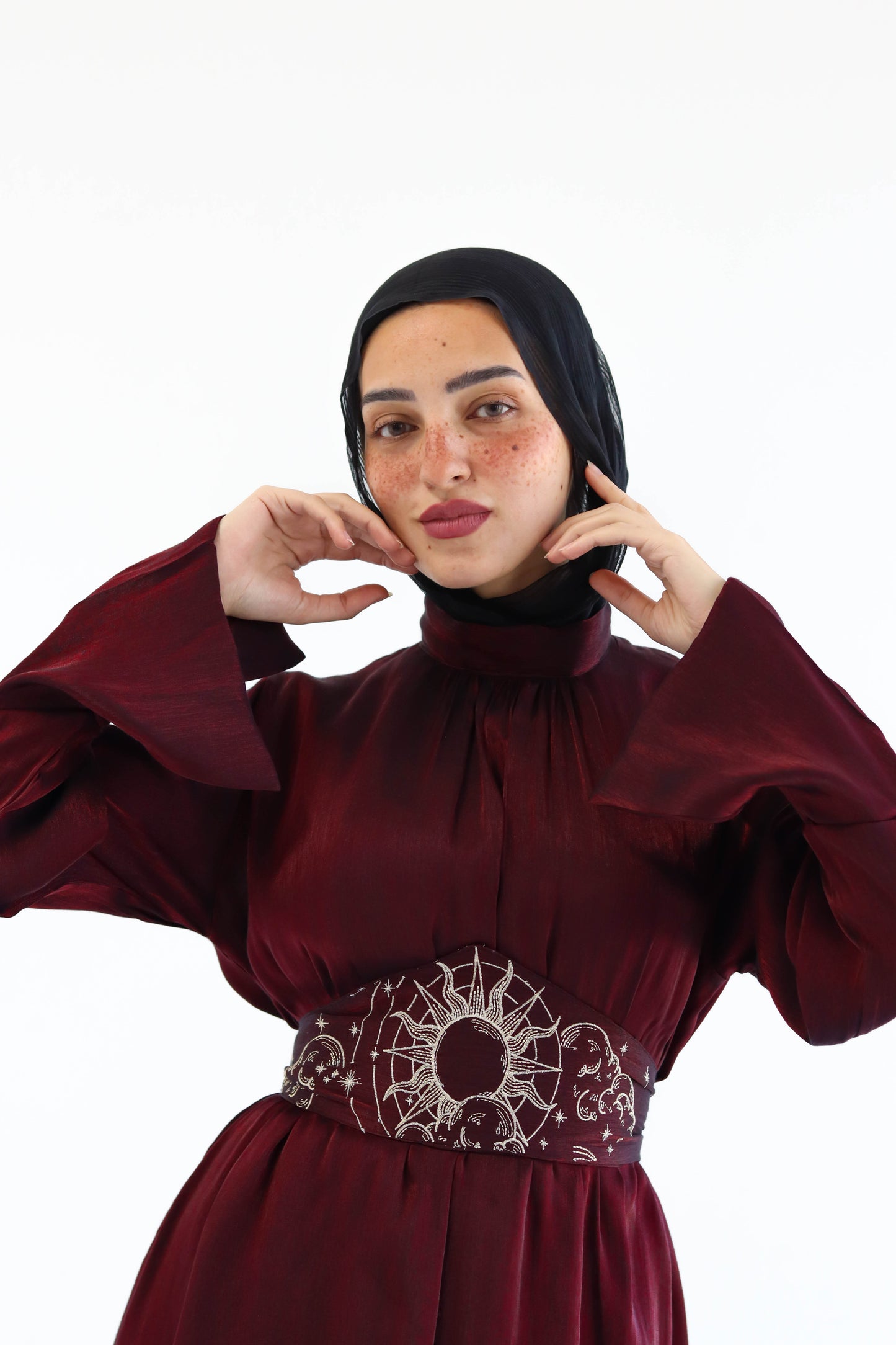 “Soleil” dress in burgundy