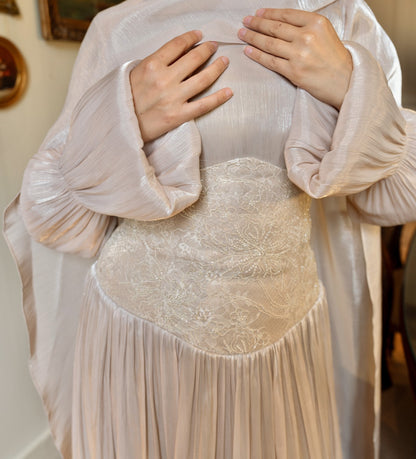 "Aria” dress in beige