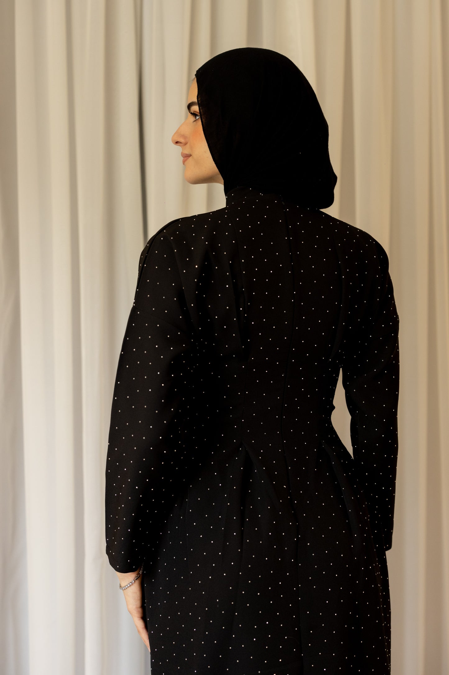 Bella Luxe Dress in Black