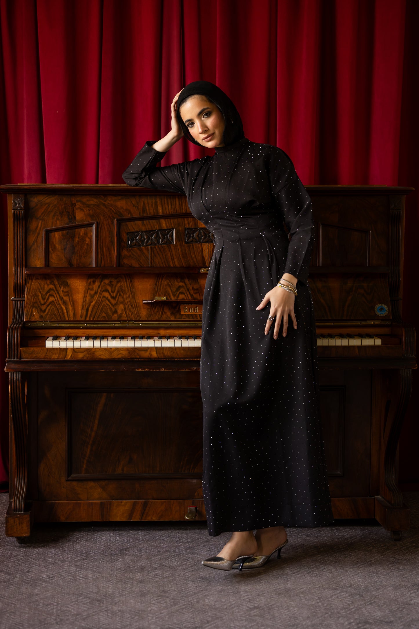 Bella Luxe Dress in Black