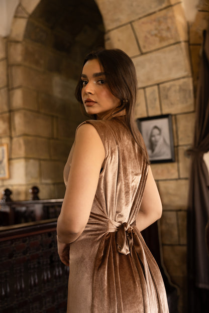 "Leen" Basic Dress in Cafe