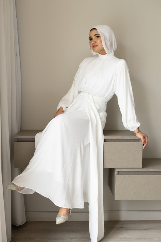 "SOLA” dress in white