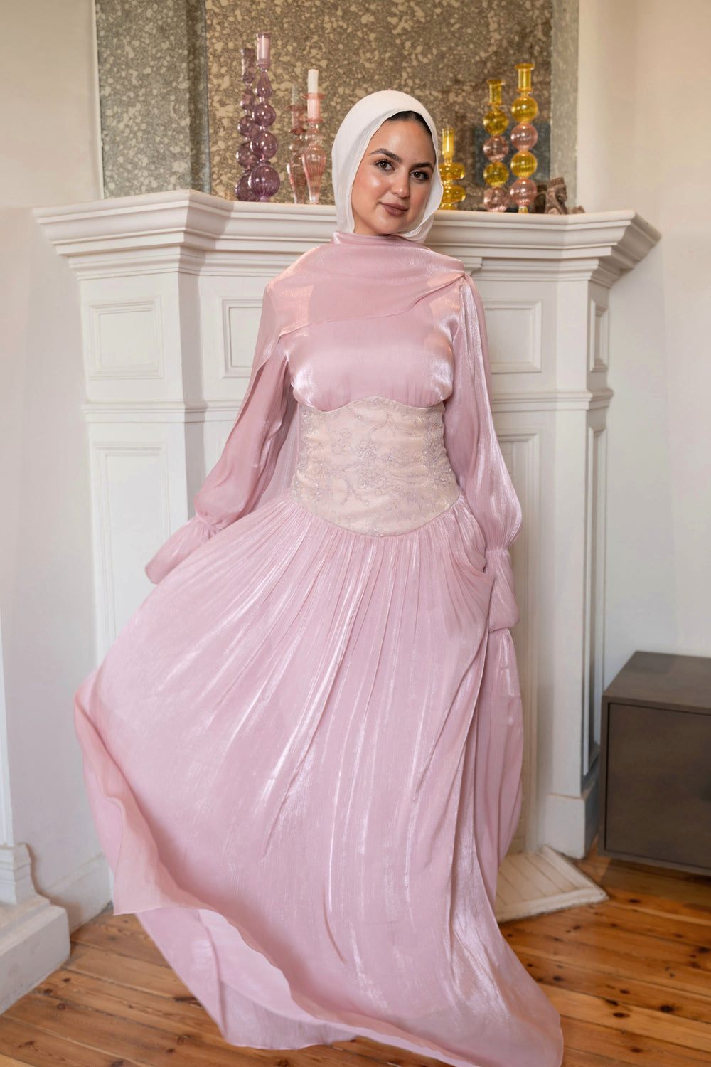 "Aria” dress in rose