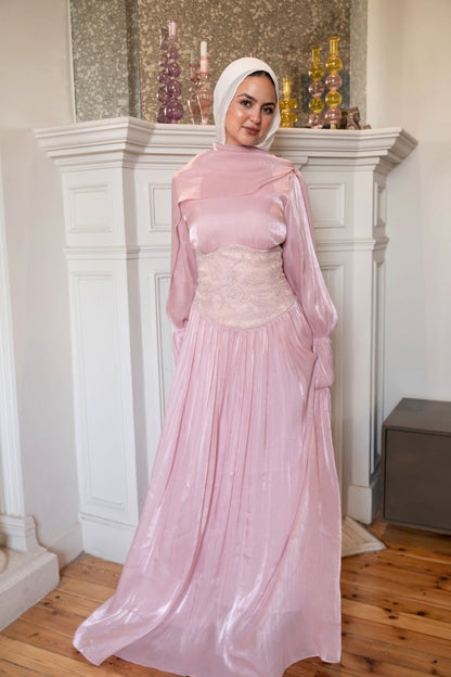 "Aria” dress in rose