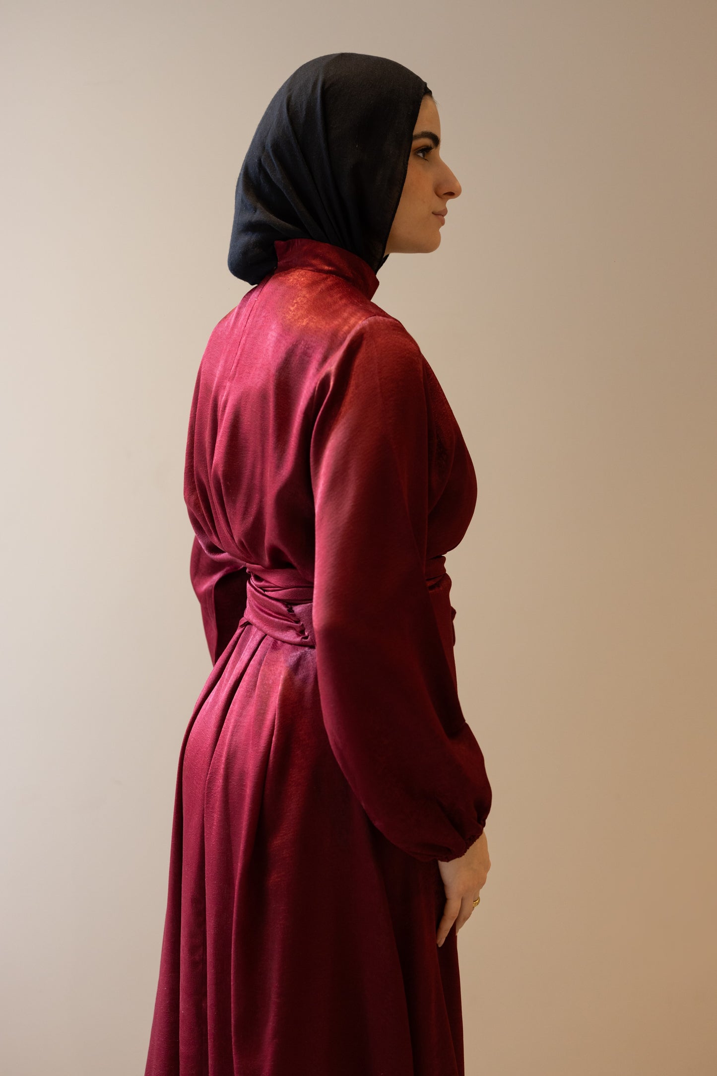 "SOLA” dress in burgundy