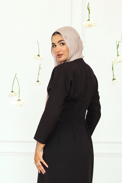 Bella dress in Black