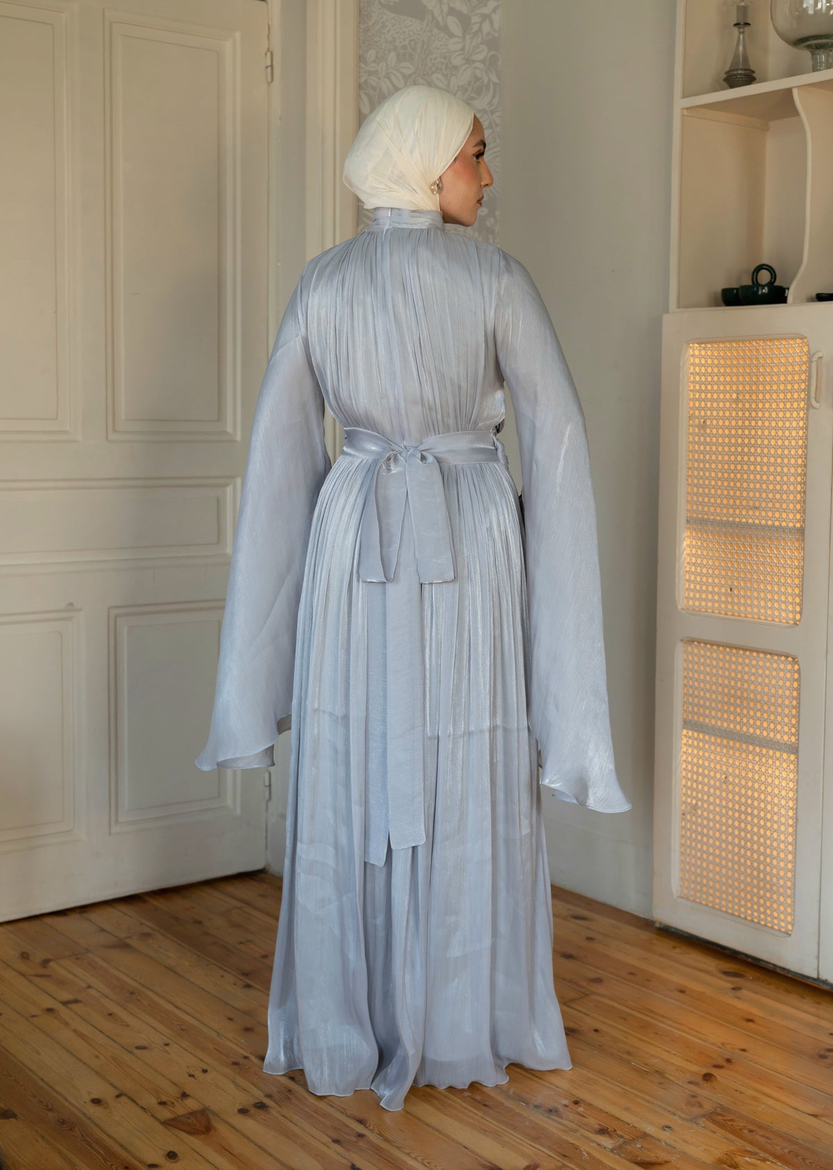 "Luna” dress in Grey