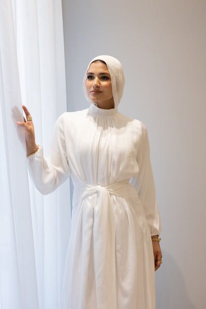 "SOLA” dress in white