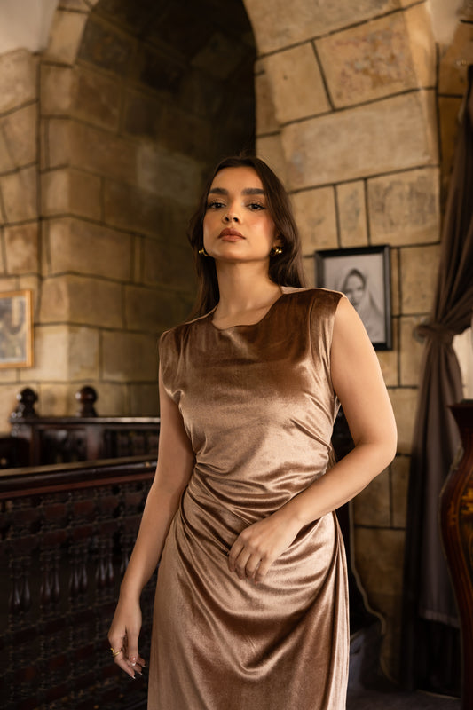 "Leen" Basic Dress in Cafe