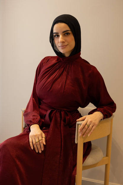 "SOLA” dress in burgundy