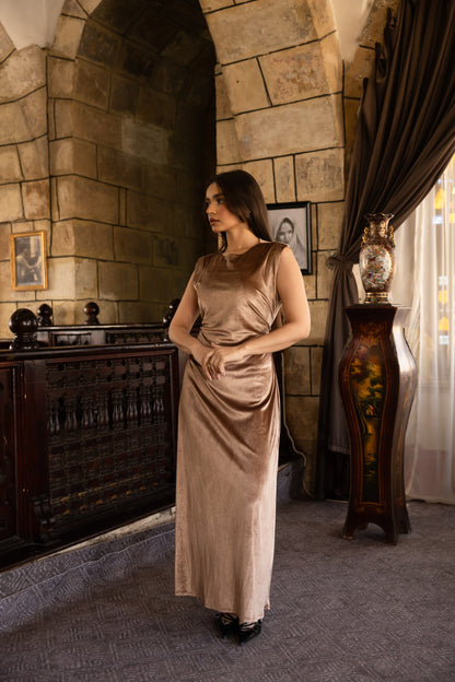 "Leen" Basic Dress in Cafe