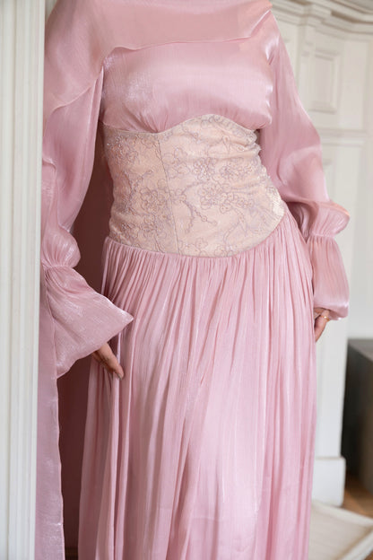 "Aria” dress in rose