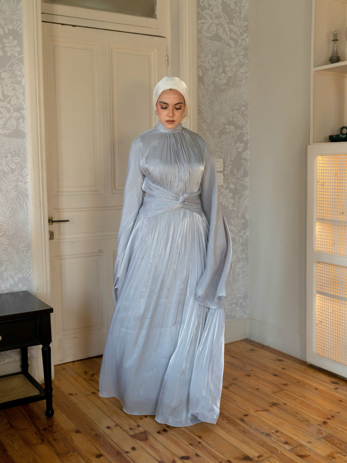 "Luna” dress in Grey