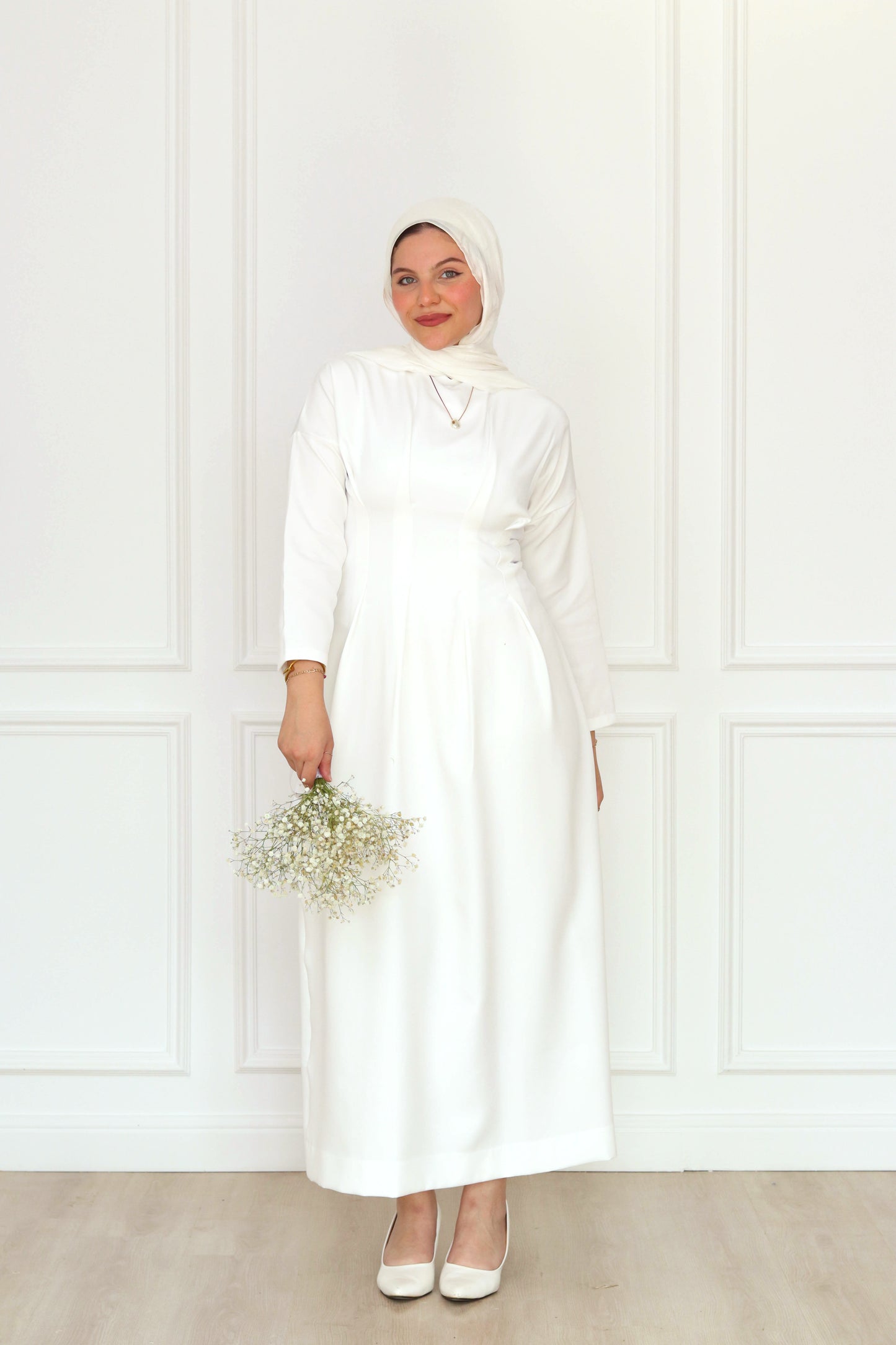 Bella dress in White