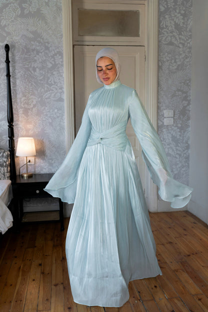 "Luna” dress in Mint