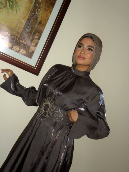 "Soleil” dress in brown