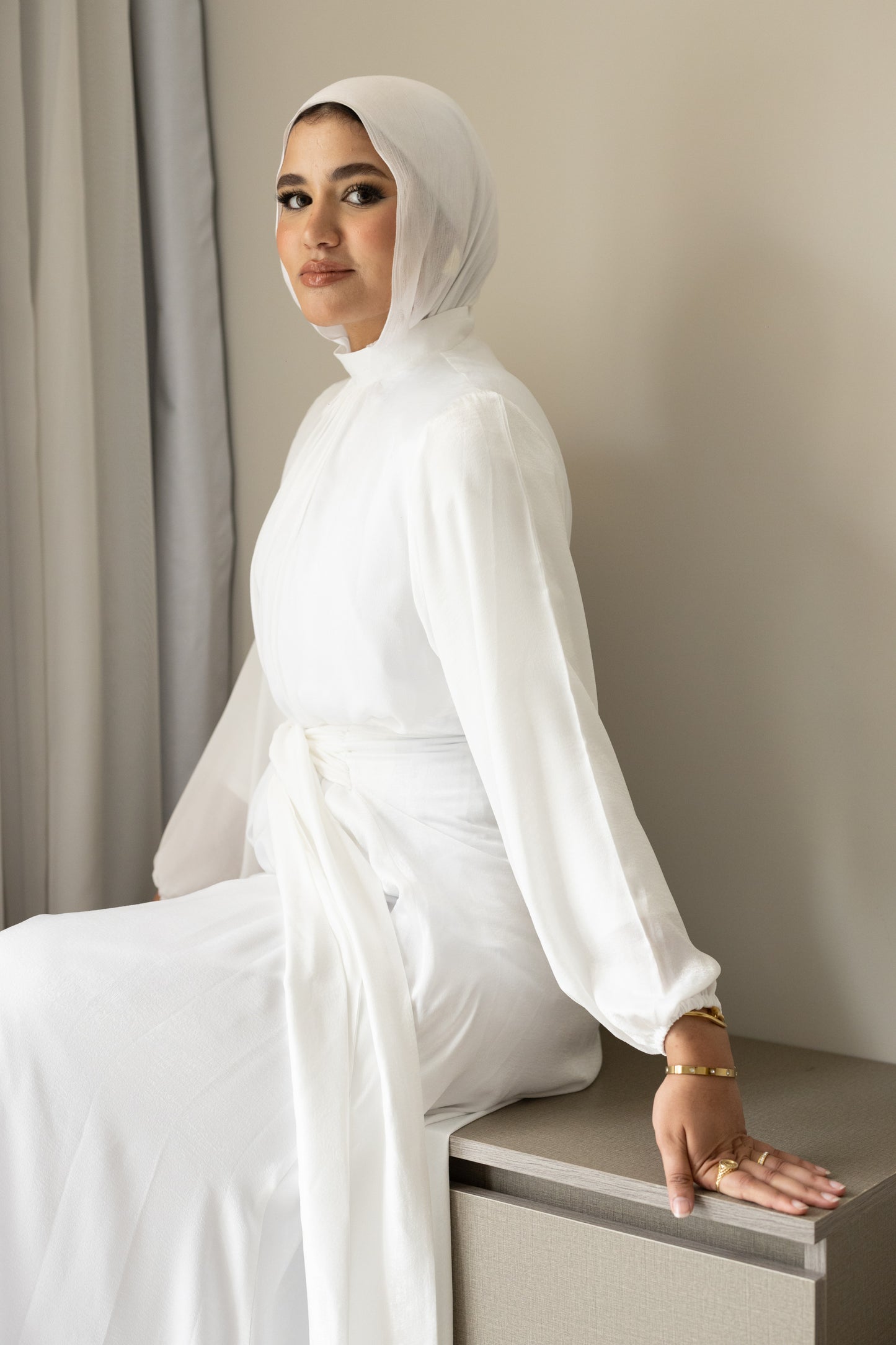 "SOLA” dress in white
